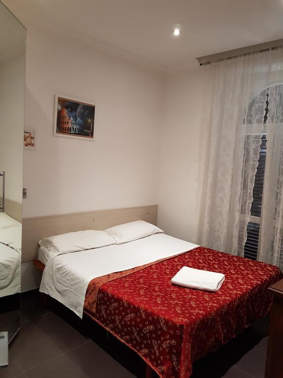 Guest House Hello Roma Kültér fotó